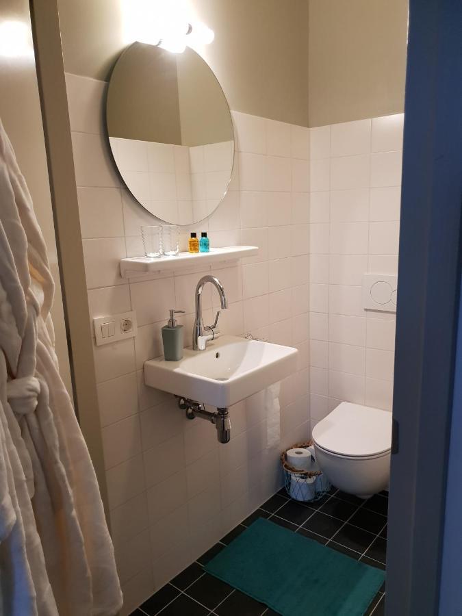 Bed & Breakfast Huis Sevenaer Zevenaar Exterior photo