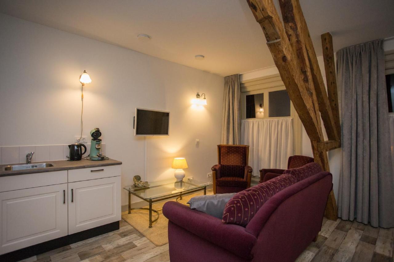 Bed & Breakfast Huis Sevenaer Zevenaar Exterior photo